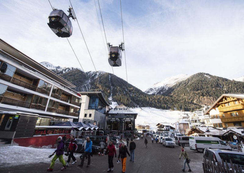 Turisti koji su se zarazili koronavirusom u Ischglu tužili Austriju; među njima i 9 Hrvata