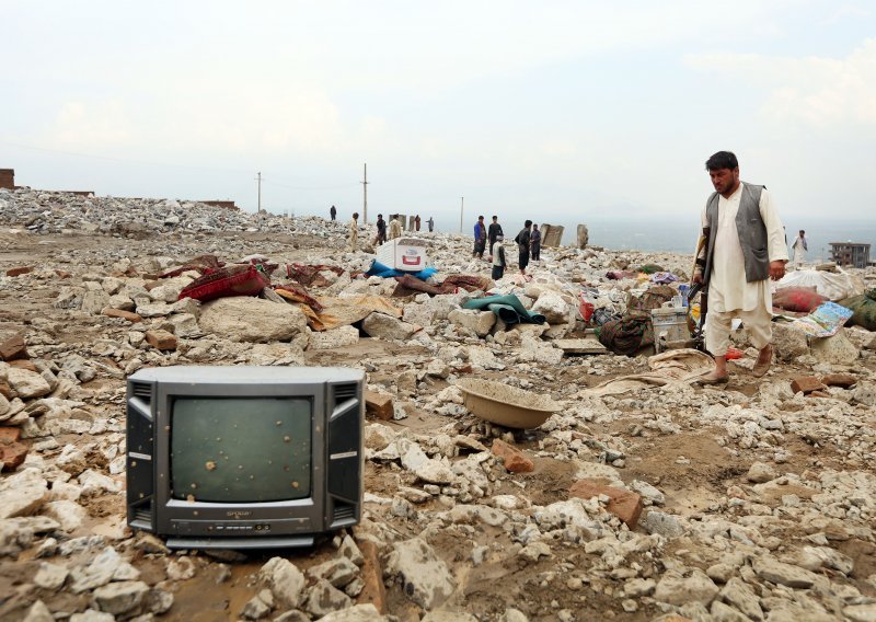 Bujice sjeverno od Kabula odnijele desetke ljudskih života