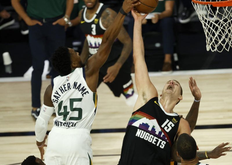 Momčad Utah Jazza imala je tri meč lopte, ali Denver ih je ipak izbacio iz utrke za NBA titulu; Boston juri prema finalu Istoka