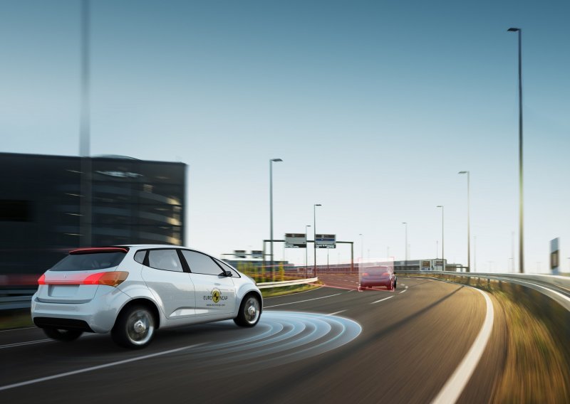 [FOTO/VIDEO] Euro NCAP pokreće ocjenjivanje potpomognute vožnje; sustavi sve bolji, ali treba pojačati nadzor nad vozačem