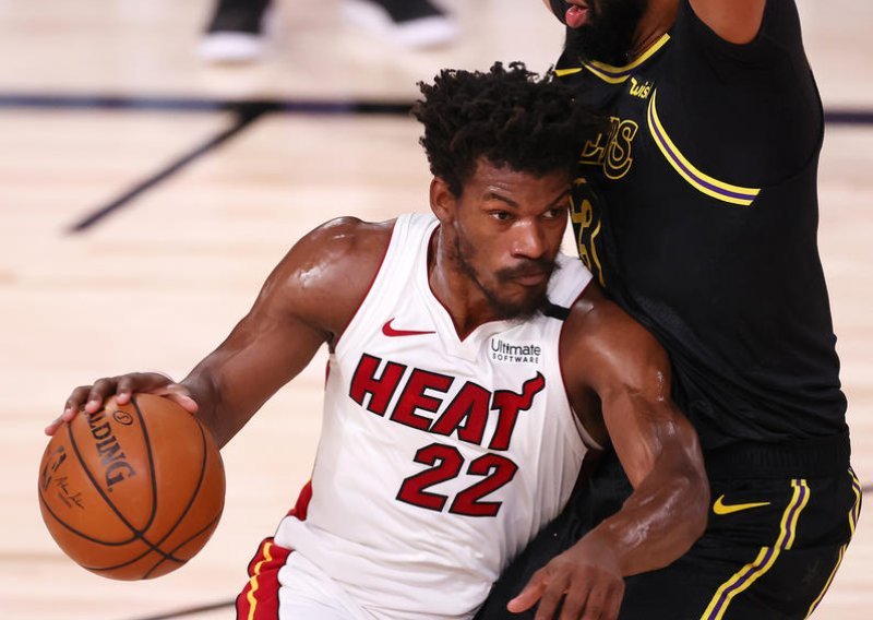 Zvijezda Miamija ostvarila triple-double učinak kakav još nikada nije viđen u povijesti NBA finala; Lakersi i LeBron šokirani porazom kojem se nisu nadali