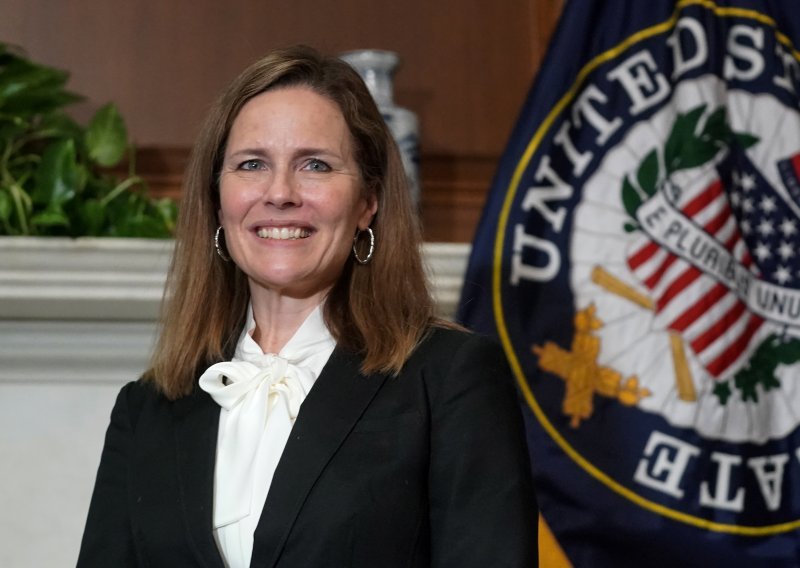 Pravosudni odbor Senata u četvrtak glasa o imenovanju Amy Coney Barrett