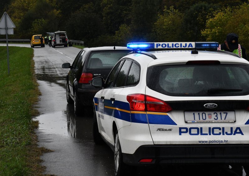 Župnik ga udario kombijem, a onda ga u kanalu opljačkao djelatnik hitne pomoći?