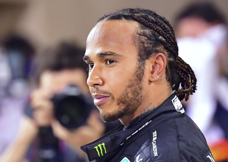 Sedmerostruki svjetski prvak Formule 1 Lewis Hamilton pozitivan na koronavirus; zarazio se na VN Bahraina, a zna se i kako