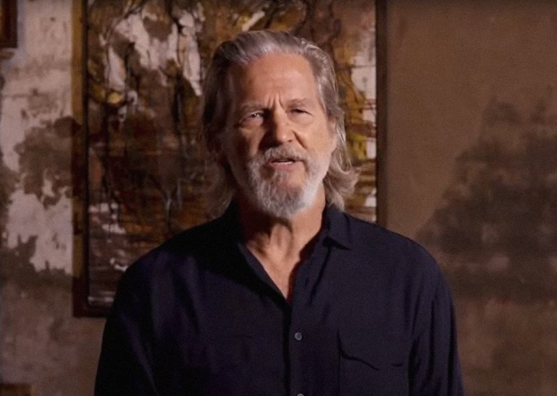 Nakon što je svijetu otkrio da vodi životnu bitku, Jeff Bridges još je jednim priznanjem šokirao sve