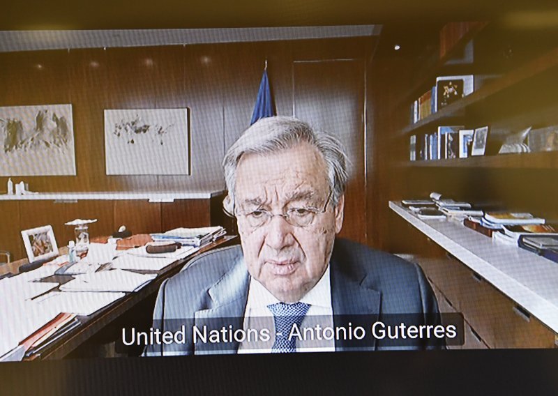 Guterres uputio čestitku za Novu godinu: Neka 2021. bude 'godina ozdravljenja'