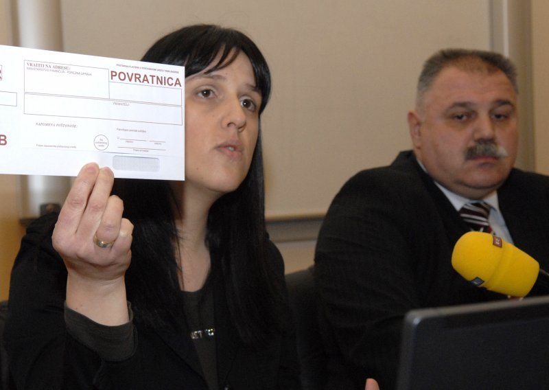 Poslano 1,2 milijuna potvrda o OIB-u