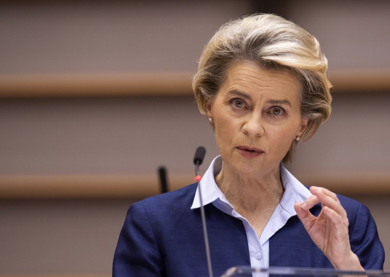 Von der Leyen osuđuje uhićenje Navaljnoga i traži njegovo puštanje