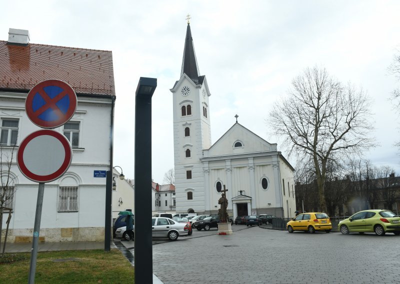 U potresu oštećena i sisačka katedrala Uzvišenja sv. Križa