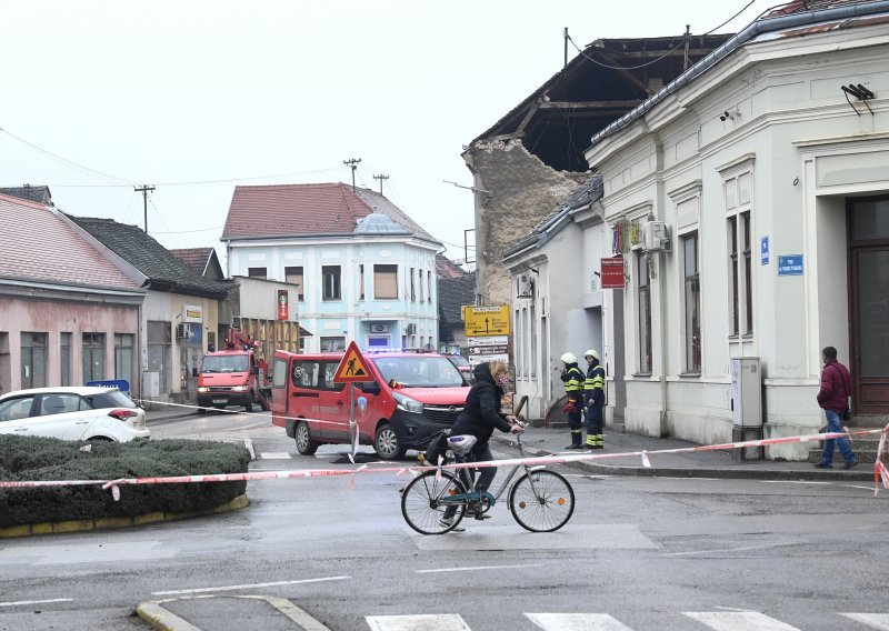 Komora javnih bilježnika: Na snagu stupa 6-mjesečni moratorij na ovrhe za građane potresom pogođenih područja