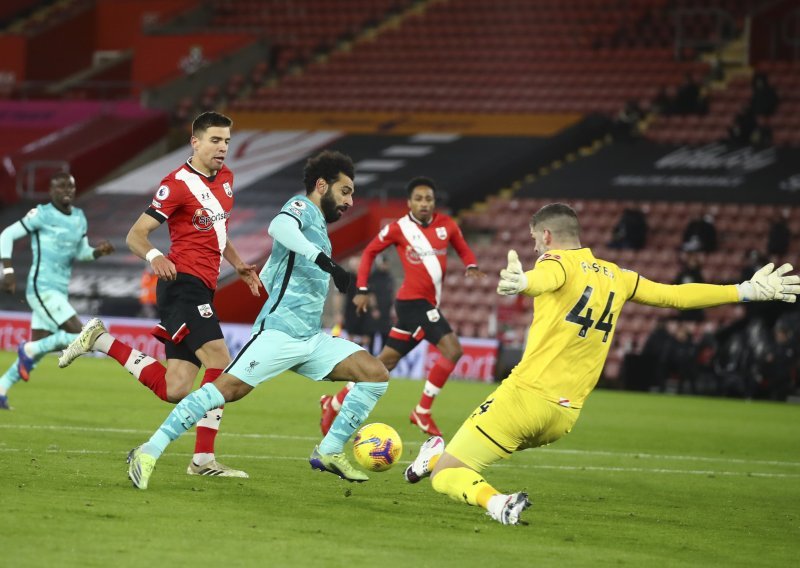 Senzacija na 'Otoku'; zabio svoj najbrži gol u Premiershipu i bacio na koljena Liverpool kojem je VAR 'okrenuo' leđa