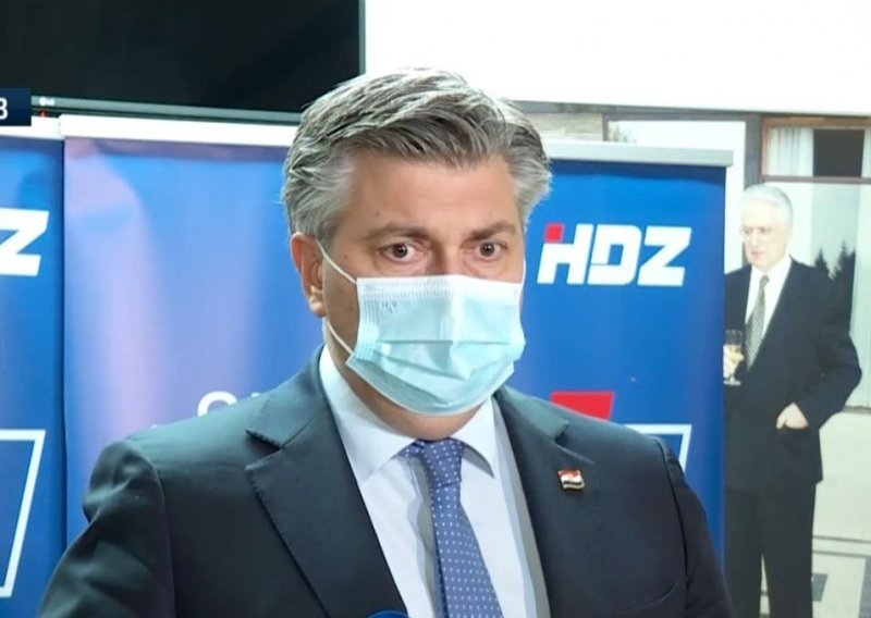 Plenković: Za dva dana odluka hoće li se učenici vratiti u škole. Što se tiče poslijeratne obnove treba sve rasvijetliti