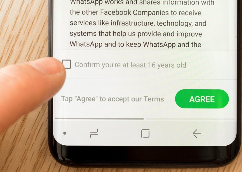 Ažuriranje uvjeta WhatsApp je skupo koštalo: Pogledajte brojke