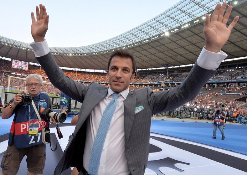 Legendarni Del Piero rekao što zaista misli o Hrvatu Mandžukiću i njegovu iznenadnom potpisu za AC Milan; njegove riječi imaju težinu…