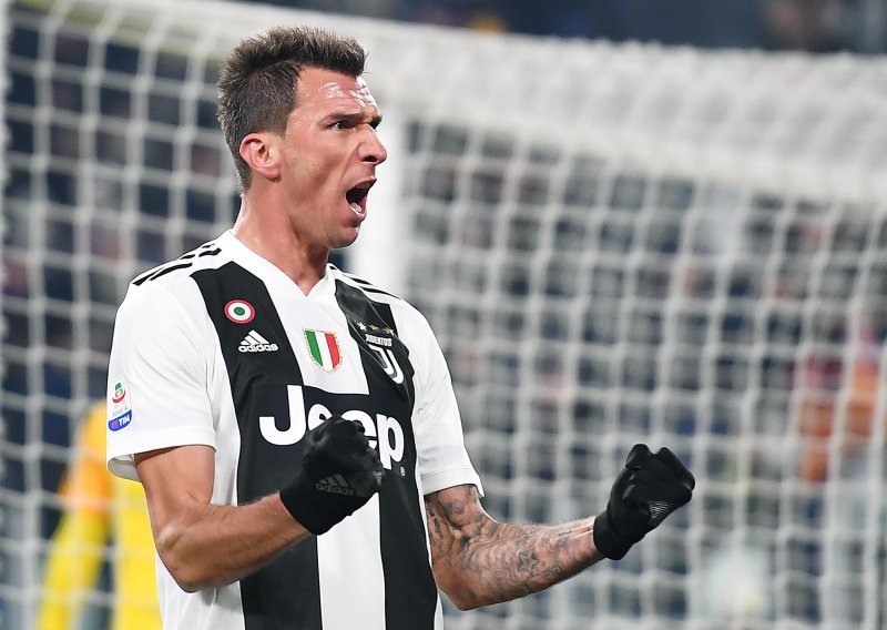 Mario Mandžukić otkrio tko ga je pozvao u Milan i o čemu je pričao s Antom Rebićem; navijači će posebno biti oduševljeni jednom njegovom rečenicom