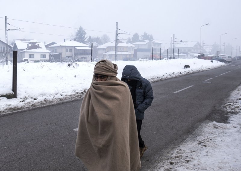 Granična policija BiH: Tijekom posjeta europarlamentaraca talijanska novinarka sudjelovala u švercu migranata