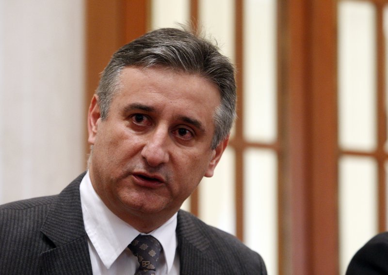 Karamarko: Imamo tzv. 'slatkih problema' uoči izbora