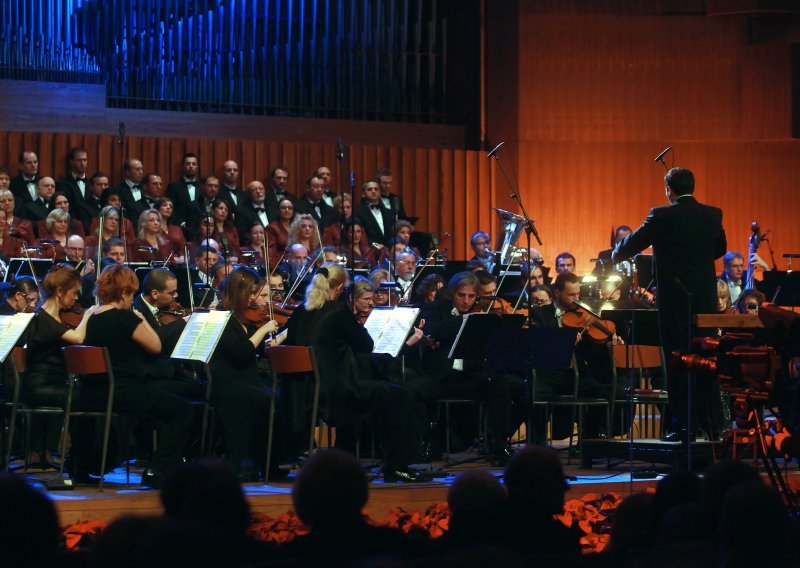 Zagrebačka filharmonija svira Bacha u Tvornici kulture