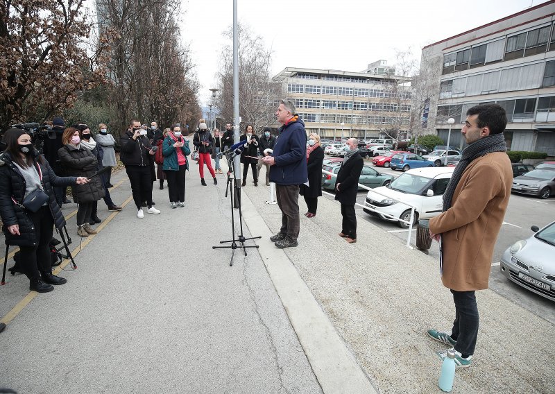 Članovi Fakultetskoga vijeća Filozofskog fakulteta u Zagrebu predlažu Željku Kamenov za obnašateljicu dužnosti dekana