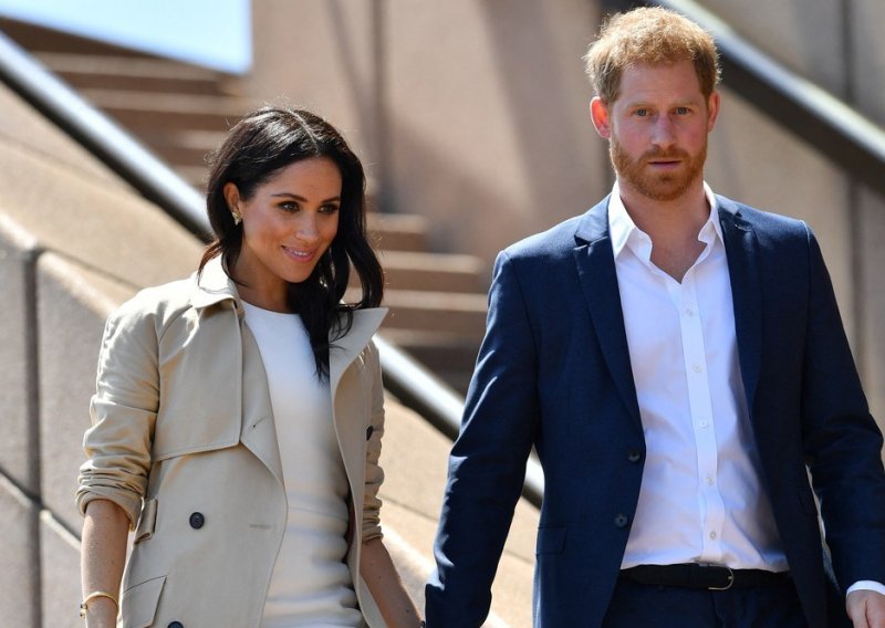 Čini se da su se umorili: Nakon rođenja kćerkice Meghan Markle i princ Harry odlaze na odmor 'od svega'