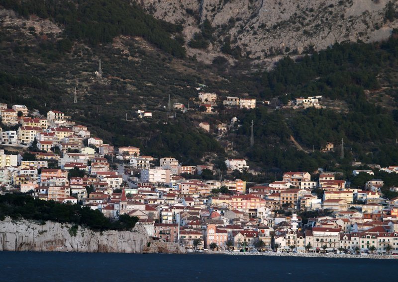 Makarska napokon dobiva dom zdravlja, s radom će početi od siječnja iduće godine