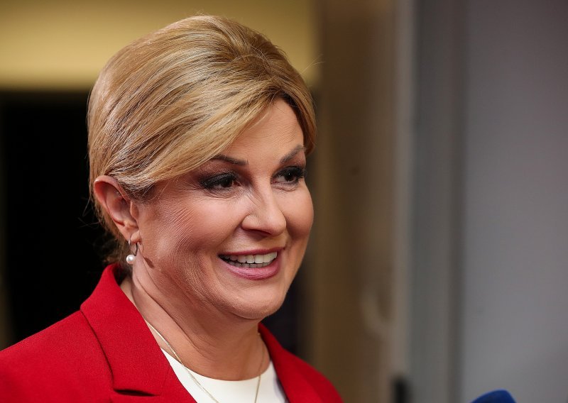 Kolinda snimljena na novom radnom mjestu, otvorila vrata ureda i otkrila detalje: 'Život mi se dosta promijenio'