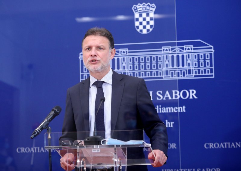 Jandroković usporedio Milanovića s Marlonom Brandom aludirajući na njegovu ulogu u 'Divljaku'