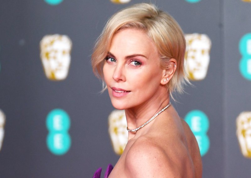 Komplimenti pljušte: Charlize Theron iznenadila obožavatelje promjenom imidža