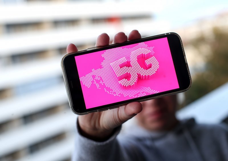 HAKOM: Počeo postupak javne dražbe za 5G frekvencije