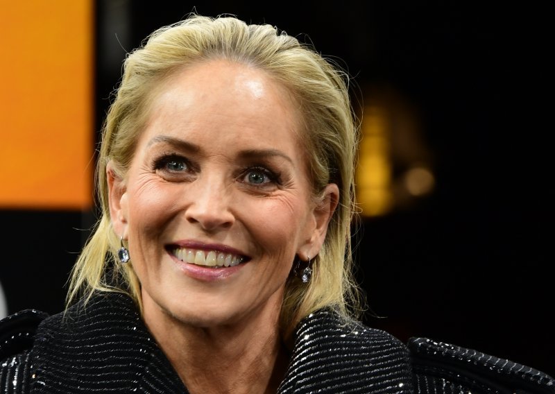 Sharon Stone otvorila dušu: 'Od 'Sirovih strasti' nisam zaradila dovoljno novca ni da si kupim haljinu za odlazak na dodjelu Oscara'