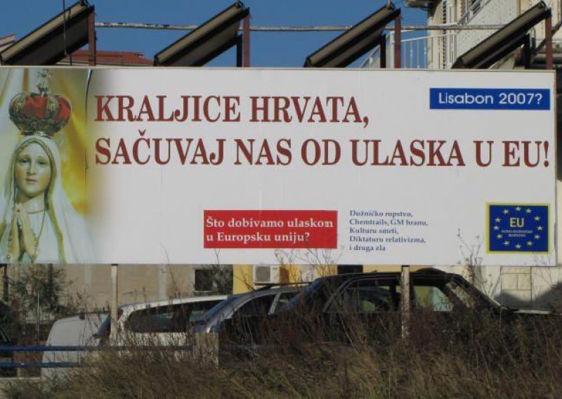 'Kraljice Hrvata, sačuvaj nas od EU'