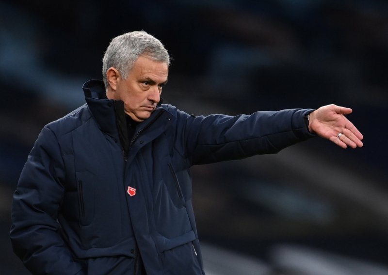 Jose Mourinho Englezima otkrio kako pobijediti Hrvate; iako je i sam izgubio od hrvatskog predstavnika Posebni tvrdi da zna što je potrebno za slavlje