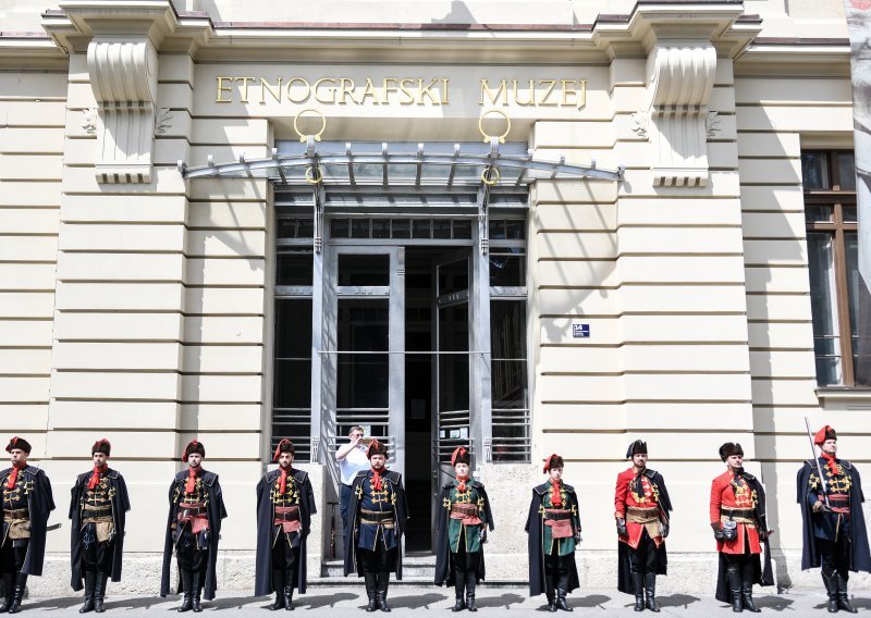 Otvara se izložba 'Igre i igračke - svjedoci vremena'