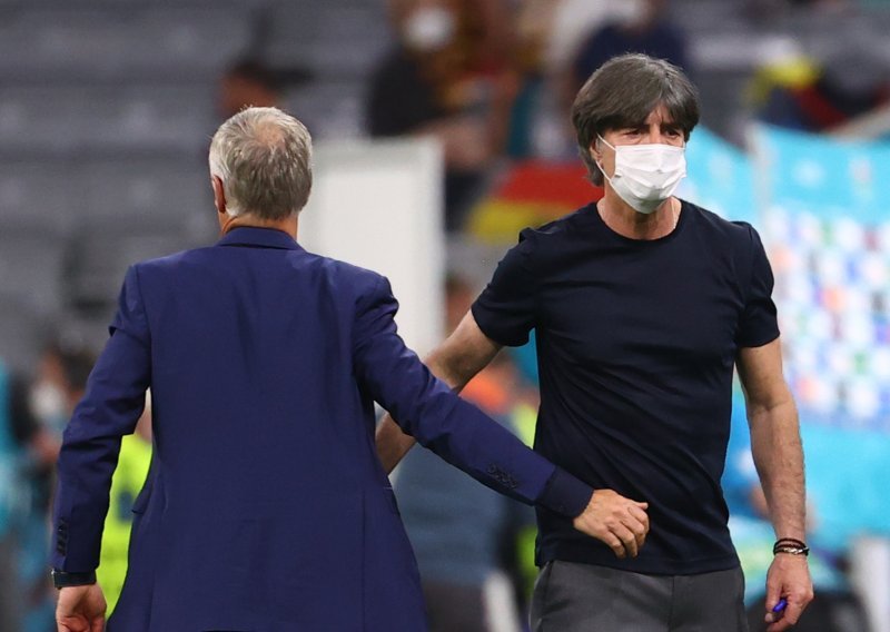 Didier Deschamps nije skrivao zadovoljstvo pobjedom u derbiju s Njemačkom, dok je Joachim Löw za poraz okrivio nesreću