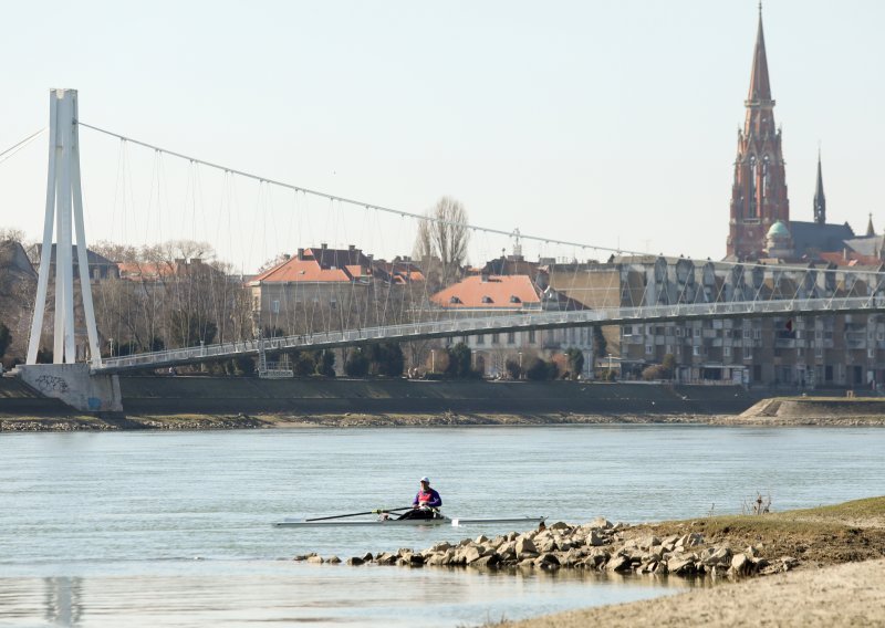 Situacija sve bolja: Hrvatska se djelomično 'zazelenila' prema epidemiološkim brojkama