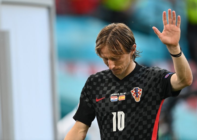 Iscrpljeni kapetan Luka Modrić istaknuo karakter suigrača, ali i trenutak koji je najvjerojatnije prelomio susret na španjolsku stranu