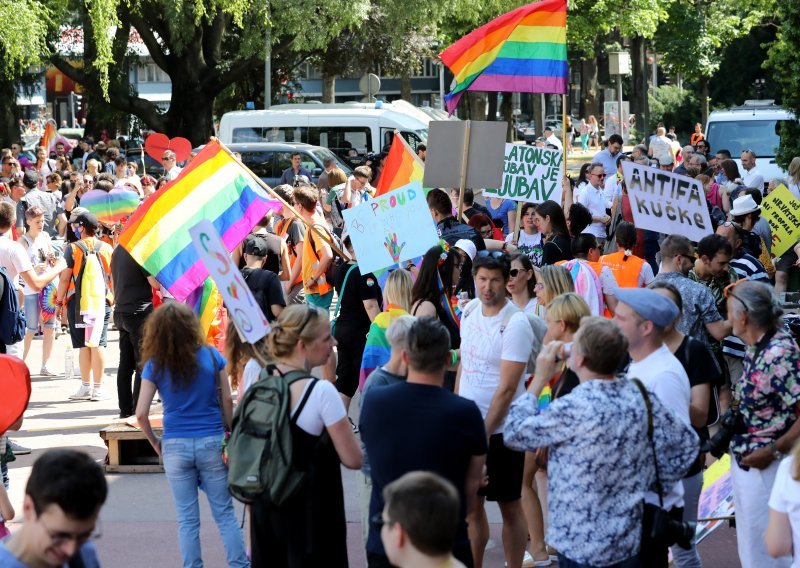 Europa osudila mađarski zakon koji ograničava slobode LGBTIQ osoba, Kolakušić i Ilčić stali na stranu Orbana, HDZ-ovci sudržani