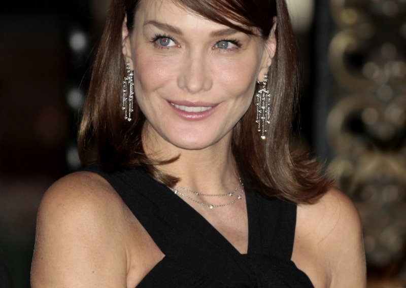 Carla Bruni-Sarkozy prvi put na filmu