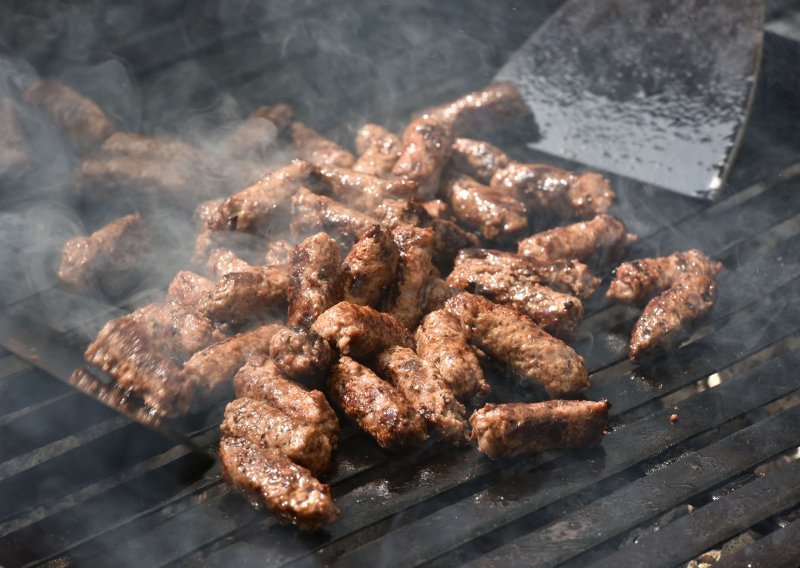 Zbog salmonele se povlače Purexovi ćevapi i mljeveno meso