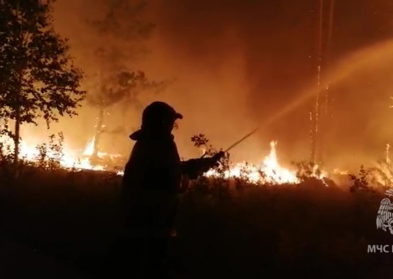 Ekolozi strahuju da bi požari u Rusiji mogli doseći povijesne razmjere