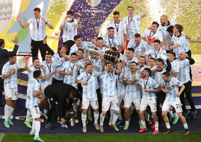 Argentina nakon 28 godina opet osvojila neku veliku titulu i to protiv najvećeg rivala Brazila; Lionel Messi napokon je dočekao trenutak slave s 'gaučima'