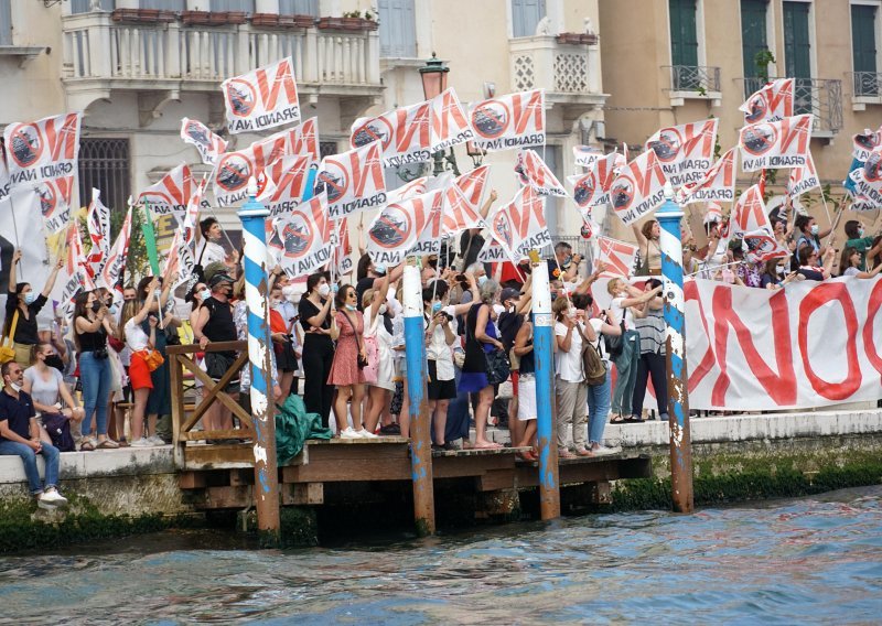 Venecija za dlaku izbjegla stavljanje na popis ugrožene svjetske baštine