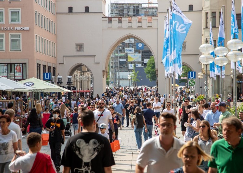 Poslovna klima u Njemačkoj pod pritiskom manjka sirovina i straha od delta soja