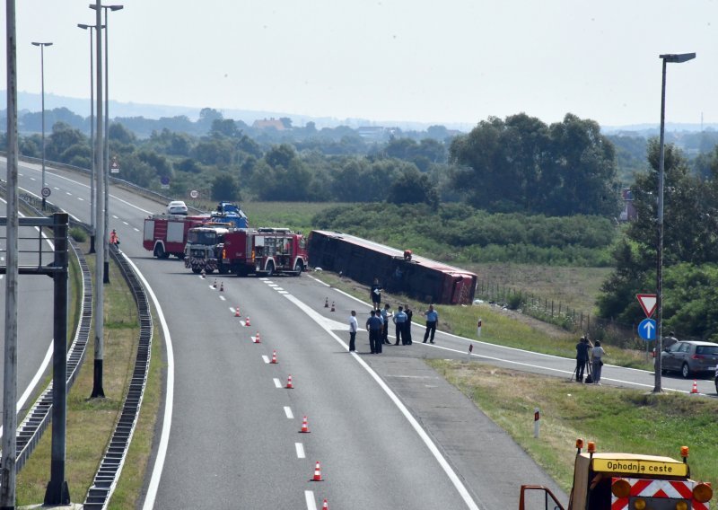 Preživjeli iz strašne nesreće kod Slavonskog Broda: Proživjeli smo užas. Slike će mi zauvijek ostati u glavi