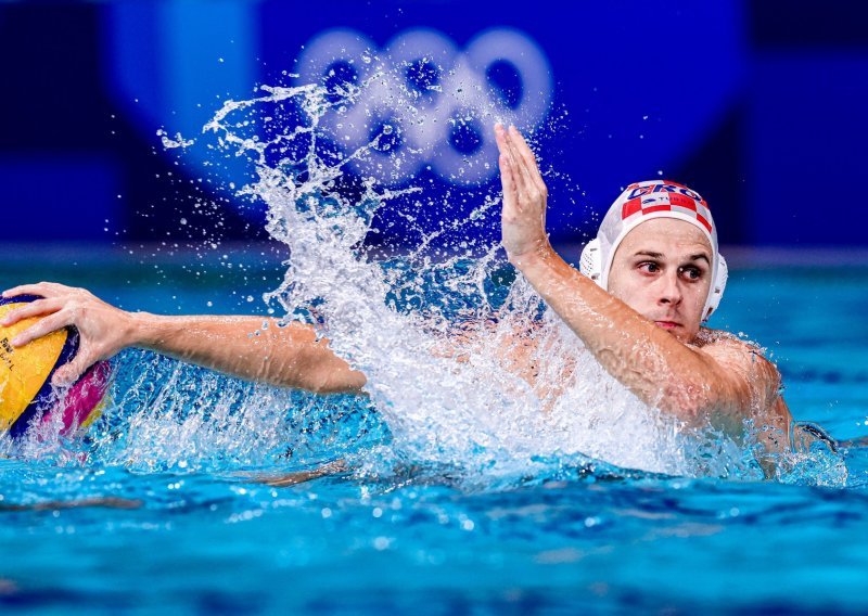 Hrvatski vaterpolisti vratili se na pobjednički put na Olimpijskim igrama; 'Barakude' su impresivnom igrom pregazile Crnogorce