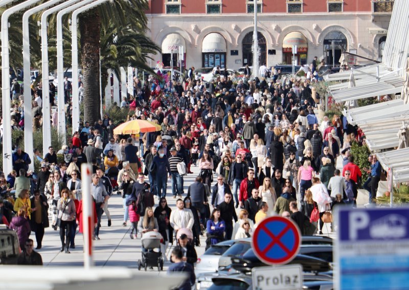 Turistička renesansa u Splitu: U gradu je ostalo svega nekoliko praznih apartmana, gosti ne pitaju za cijenu