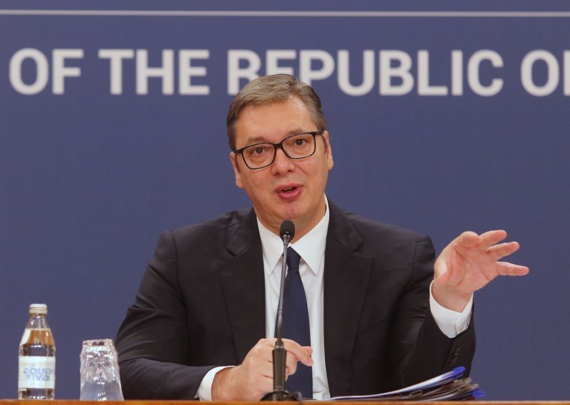 Vučić: Srbija spremna sudjelovati u razmjeni optužnica za ratne zločine s BiH