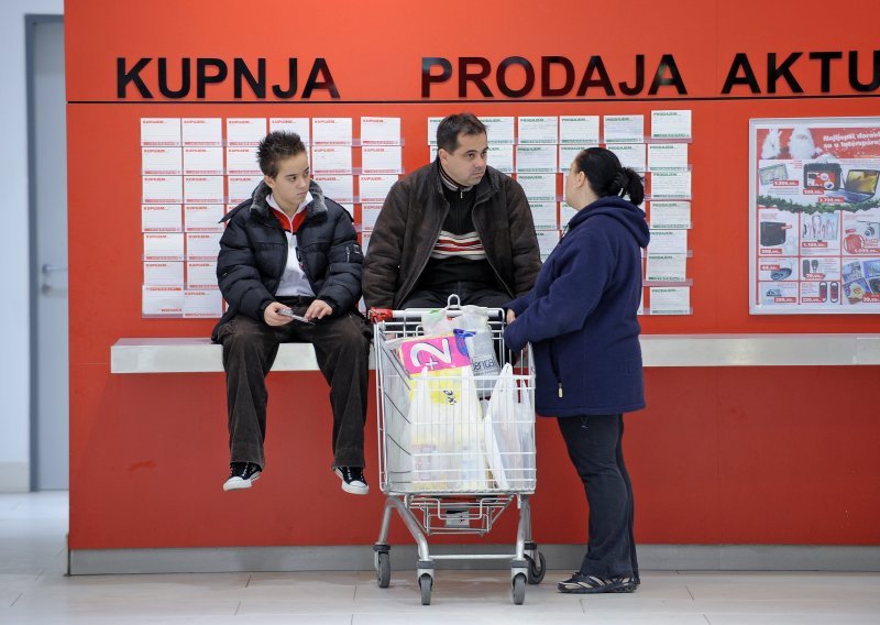 Novi nameti poskupljuju hranu i režije