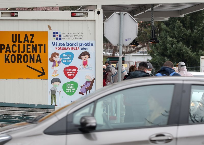 Pokvarenim jajima zasuli punkt za covid testiranja, Šostar zgrožen