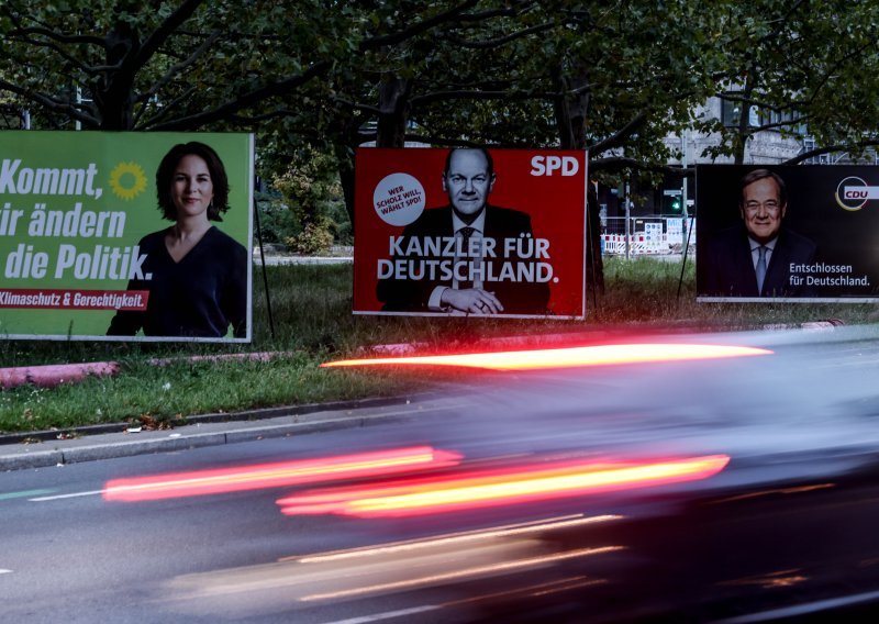 Nijemci na nikad neizvjesnijim izborima, čak pet stranaka konkurira za to da bude dio nove vlade, a glavno je pitanje - tko će naslijediti Angelu Merkel?